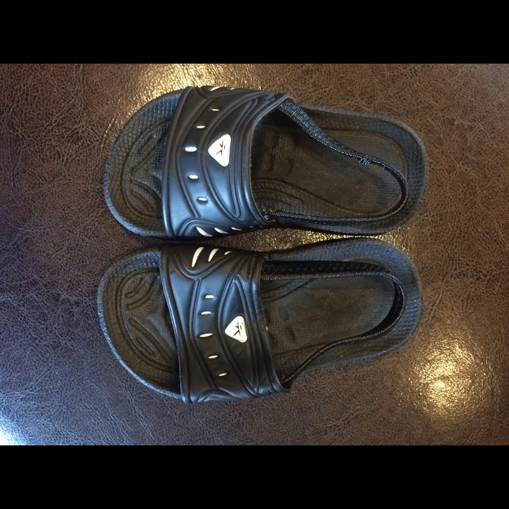 Boys sandals